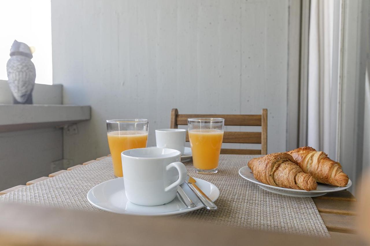 Lovelystay - Spacious 3Br Flat With Ac And Balcony Porto Exterior foto